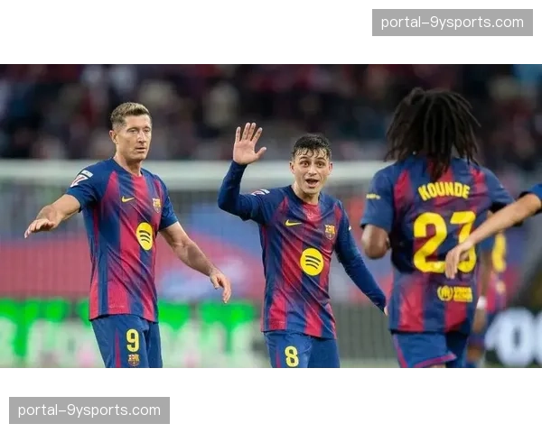 巴萨前21轮攻入57球领跑联赛 八名球员参与进球上双 巴萨前21轮攻入57球领跑联赛 八名球员参与进球上双